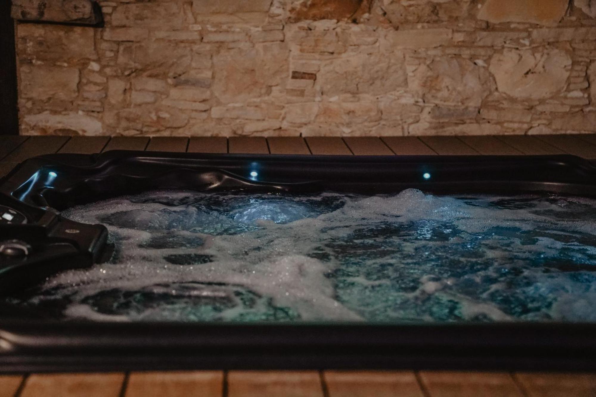 The Stonehouse Suites With Private Bath Spas Limassol Eksteriør billede