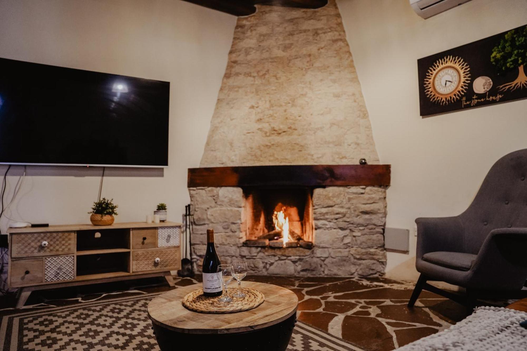 The Stonehouse Suites With Private Bath Spas Limassol Eksteriør billede