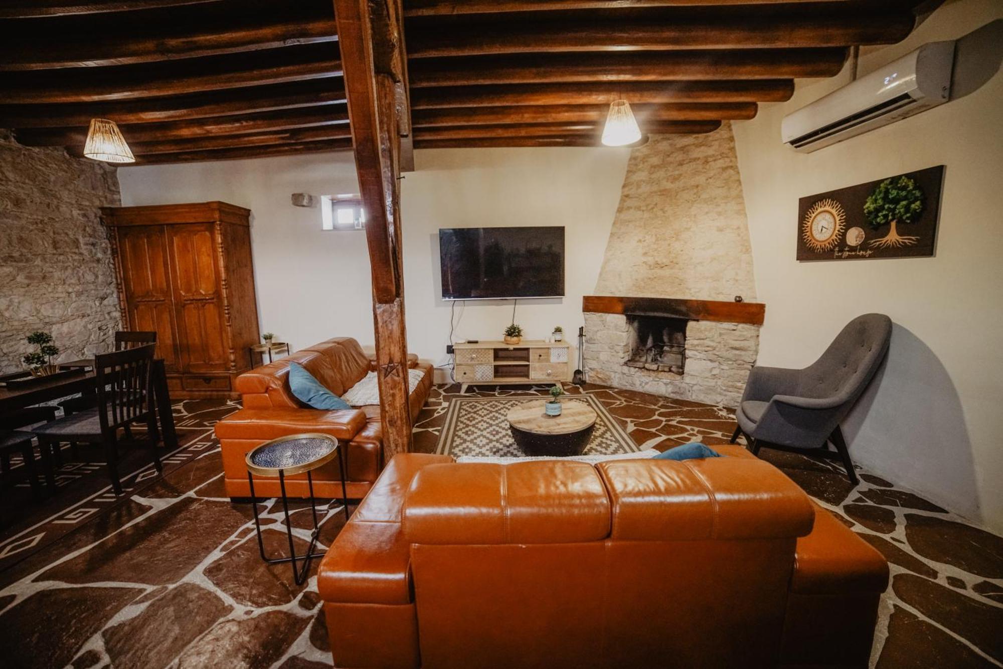 The Stonehouse Suites With Private Bath Spas Limassol Eksteriør billede